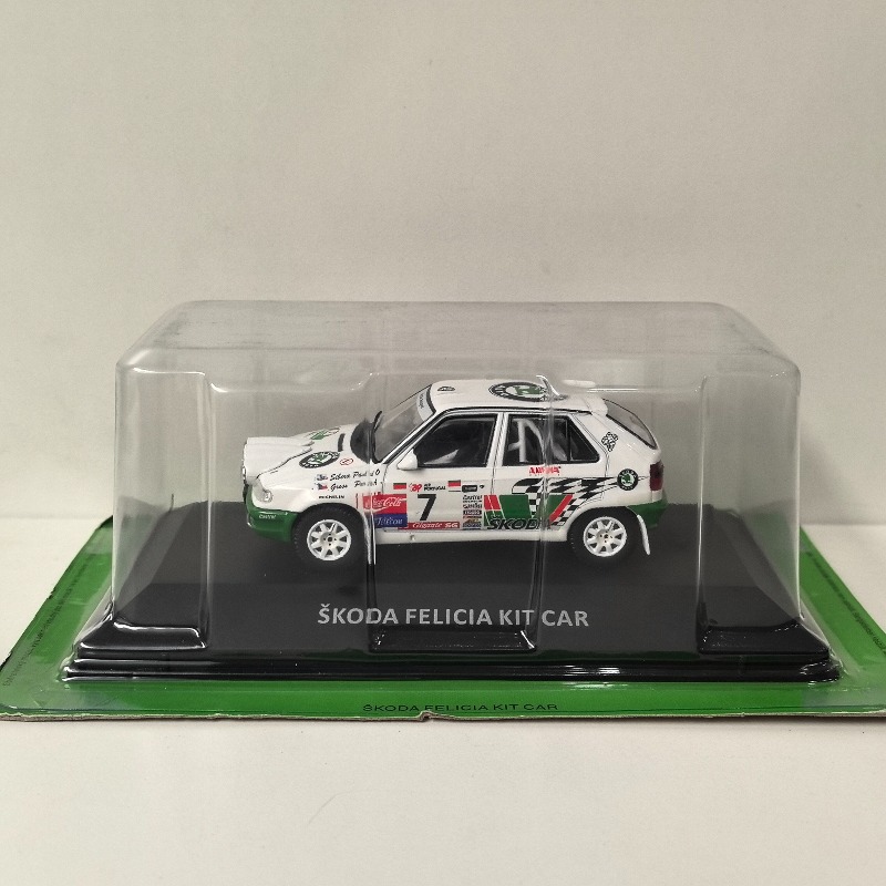 Model Kit Toy - 다이캐스트 IXO 1:43 스케일 SKODA FELICIA