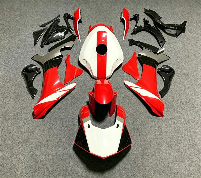4개의 새로운 ABS 페어링 키트는 Yamaha YZF - Model Kit Yamaha R1 리뷰 및 가격
